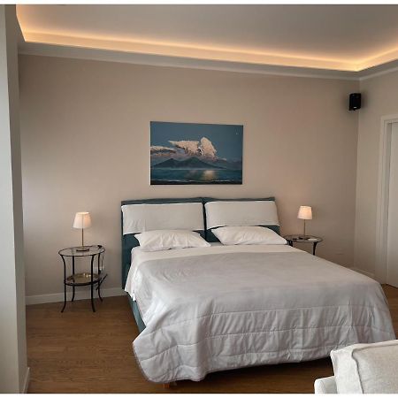 Aurelia'S Suite Napoli Zewnętrze zdjęcie