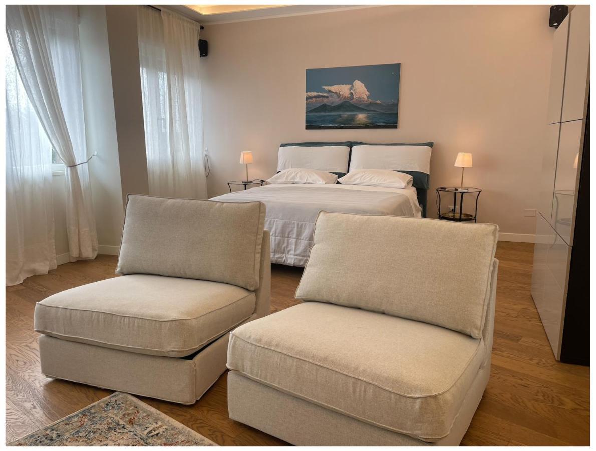 Aurelia'S Suite Napoli Zewnętrze zdjęcie